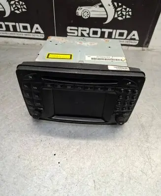 Mercedes-Benz C W203 Radio/CD/DVD/GPS head unit A2038209689 7612001516