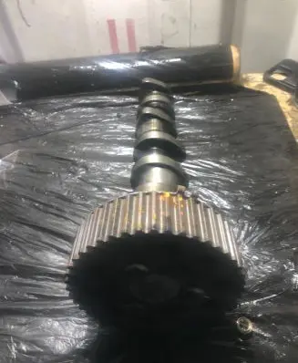 Volkswagen Polo Camshaft 045109239