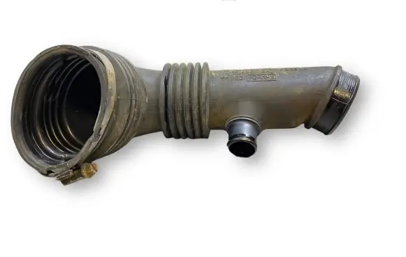 Ford Focus Air intake hose/pipe 7M519A673HG 72101087 7689442206