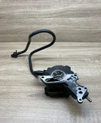 Volkswagen PASSAT B5.5 Fuel injection high pressure pump 200100028
