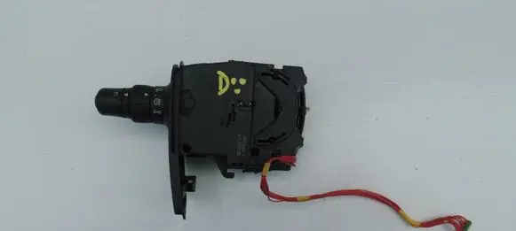 Renault Clio III Light switch 88102002