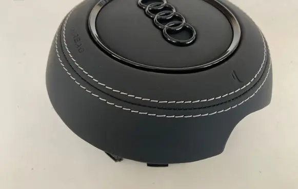 Audi A6 S6 C7 4G Steering wheel airbag cover 