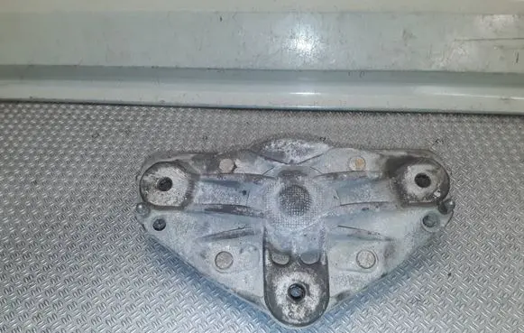 Audi Q7 4L Coil spring mount 
