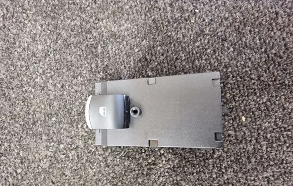 Alfa Romeo Stelvio Electric window control switch 01561092280