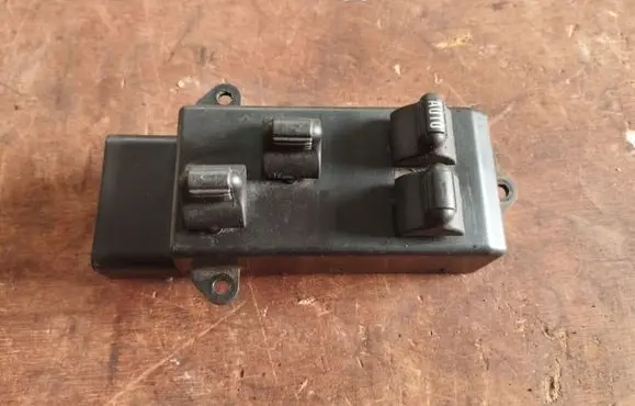 Chrysler Voyager Electric window control switch 4685433