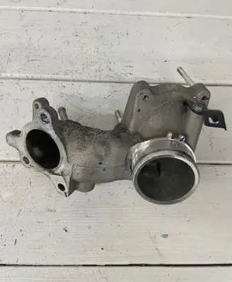 Honda Civic IX Intercooler air channel guide AC205