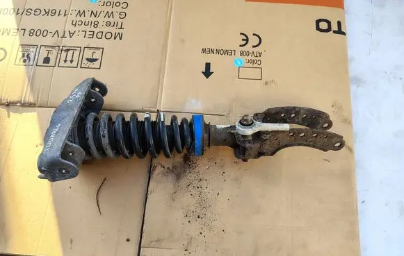 Front shock absorber/damper