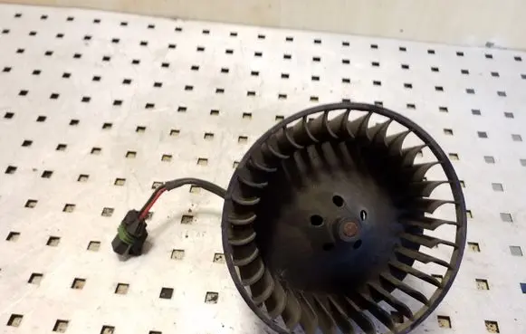 Renault Espace III Heater fan/blower 0130063507