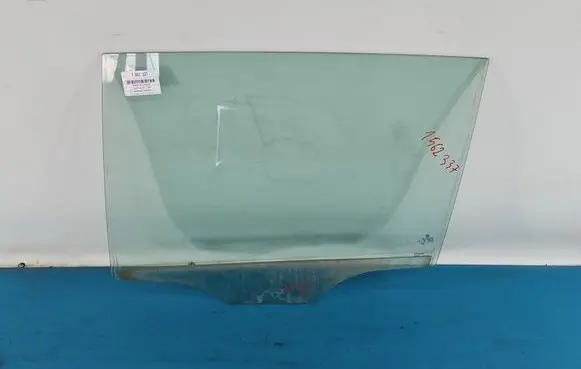 Volkswagen Golf VII Rear door window glass IMPRK1562337