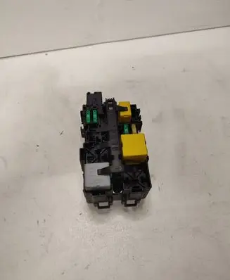 Peugeot 308 Fuse box set 9806192580