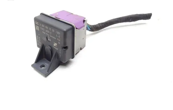 Mercedes-Benz A W177 Glow plug pre-heat relay A6089000200