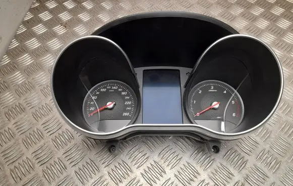 Mercedes-Benz C AMG W205 Speedometer (instrument cluster) A2059001018