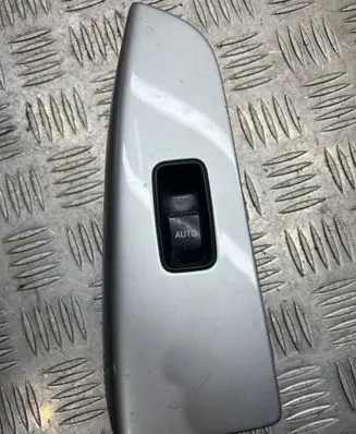 Toyota Land Cruiser (J120) Front door window switch trim 7423160490
