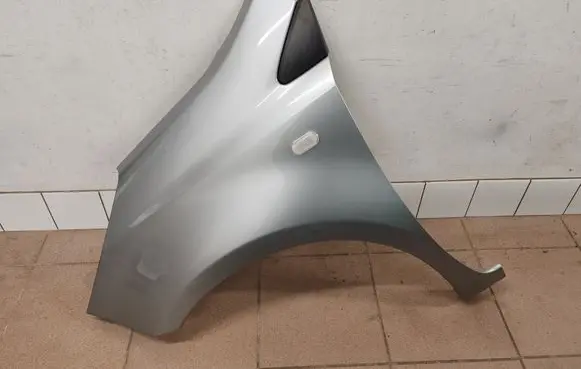 Nissan Note (E11) Fender
