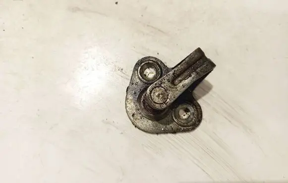 Fiat Stilo Front door lock loop/hook striker 