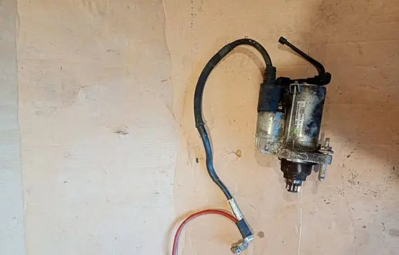 Volkswagen Scirocco Starter motor 02M911023M