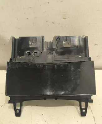 Mercedes-Benz E W212 Car ashtray A2046800179 W204ZB 1103101017