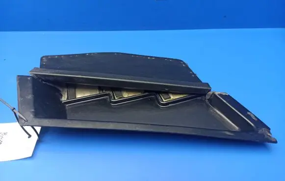 Jaguar XJS (C) pillar trim