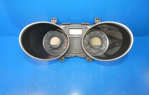 Hyundai ix35 Speedometer (instrument cluster) 940062Y070