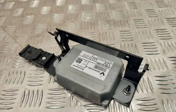 Renault Scenic III - Grand scenic III Voltage converter/converter module 293A03329R 5WK50279D 24320976