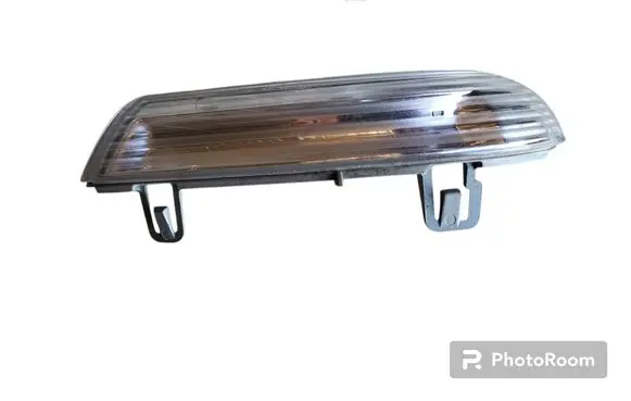 Volkswagen Golf V Mirror indicator light 1K0949102