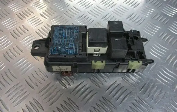 Mitsubishi Space Star Fuse box set MB953355