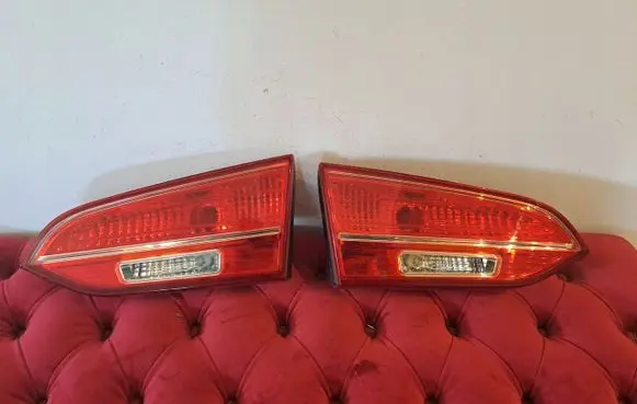 Hyundai Santa Fe Rear/tail lights set 