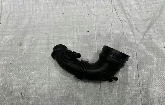 Fiat 500 Air intake hose/pipe 51881027