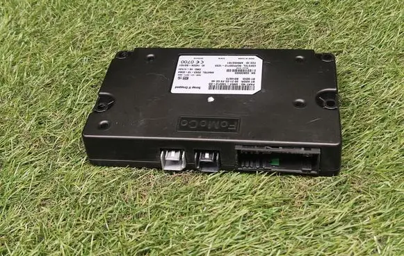 Ford Focus Bluetooth control unit module AM5T14D212ED B014673