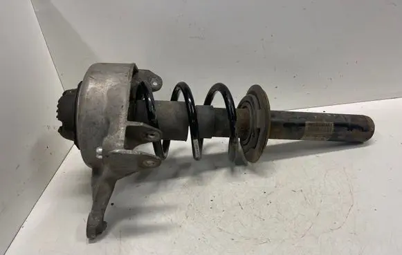 Audi A4 S4 B7 8E 8H Front shock absorber/damper 8K0413031