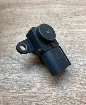 BMW X3 E83 Air pressure sensor 7542623 6PD7400