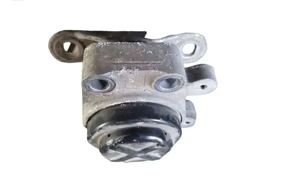Ford Mondeo Mk III Engine mount bracket 2S71-6F012-A