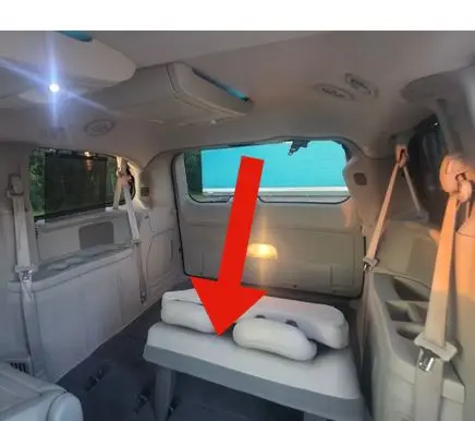 Chrysler Grand Voyager V Third row seats