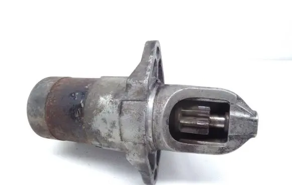 Subaru Forester SF Starter motor
