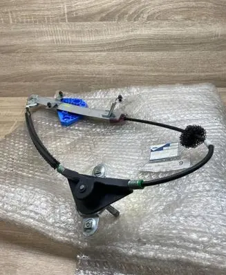 Ford Mondeo MK II Rear door manual window regulator 1057780 93BBF27000AN