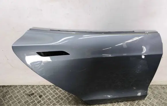 Tesla Model S Rear door