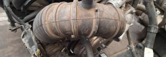 Mitsubishi Lancer X Air intake hose/pipe