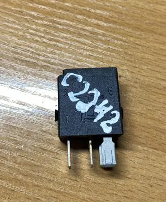 Mercedes-Benz A W168 Other relay 0025421119 C2242