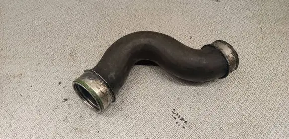 Volkswagen Touran I Intercooler hose/pipe 1K0145832B
