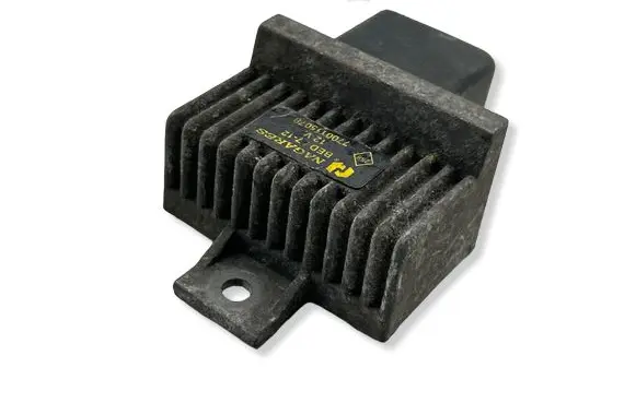 Renault Laguna II Glow plug pre-heat relay 7700115078