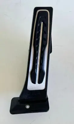 BMW 5 G30 G31 Accelerator throttle pedal 12037313DE 6871053 6PV01043563