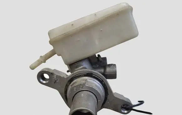 Ford C-MAX II Master brake cylinder AV612140J 0335085451
