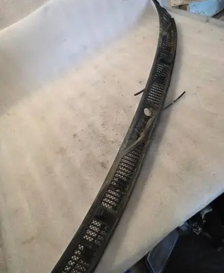 Audi A8 S8 D2 4D Wiper trim 4D1805097B