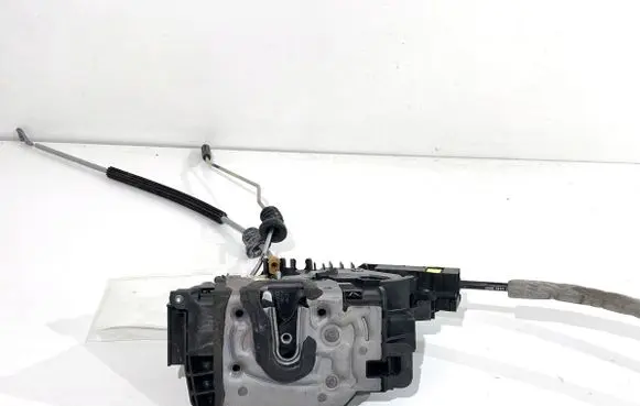 Mercedes-Benz GLE (W166 - C292) Front door lock A2220063999