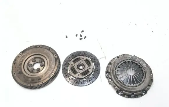 Volkswagen Golf V Clutch set kit 