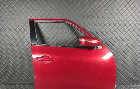 Nissan Juke I F15 Front door 