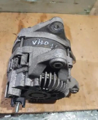 Mercedes-Benz Vito Viano W447 Generator/alternator A0009064022