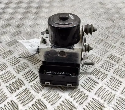 Porsche Macan (95B) ABS Pump 95B614517D