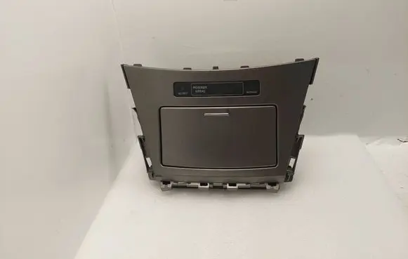 Toyota Avensis T270 Car ashtray 5880405110 7410205060 5880405905