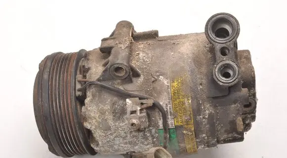 Opel Meriva A Air conditioning (A/C) compressor (pump) 13124751